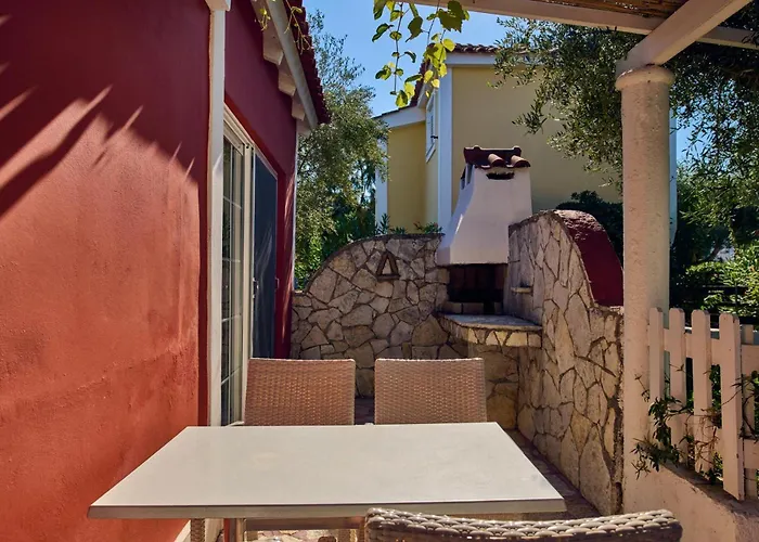 Ariadne Periyali Villa Katastárion